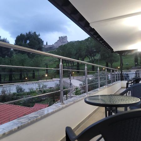 G&K Garden Hotel Berat Luaran gambar